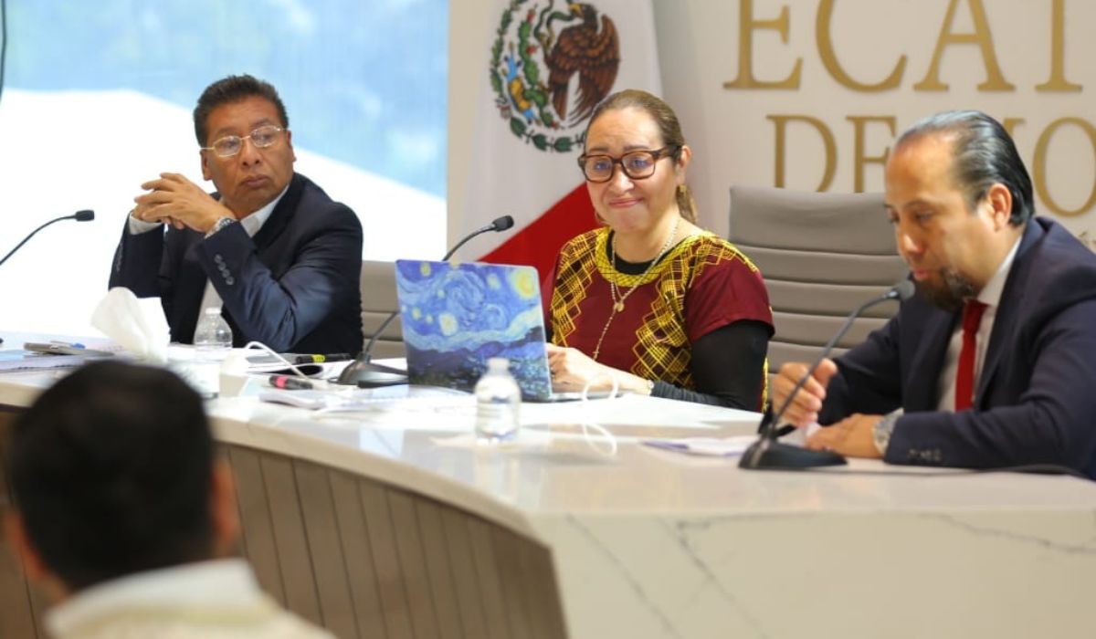 Aprueba Cabildo de Ecatepec suspensión del permiso para realizar maniobras de carga y descarga en la vía publica